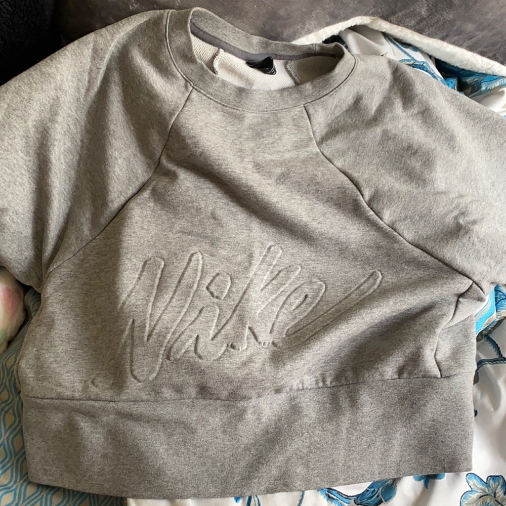 Nike sweater